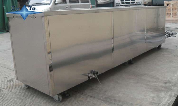 超聲波清洗技術(shù)：提升摩托車(chē)發(fā)動(dòng)機(jī)性能與壽命的關(guān)鍵步驟