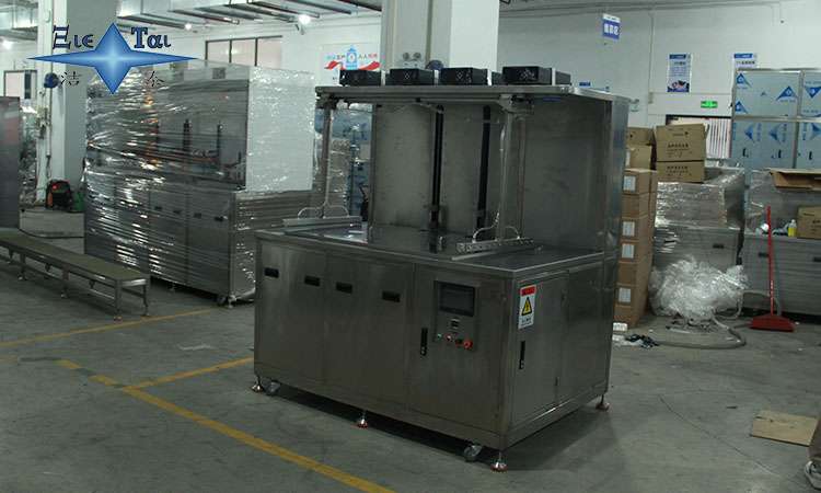 真空超聲波清洗機(jī)：原理、應(yīng)用與優(yōu)勢