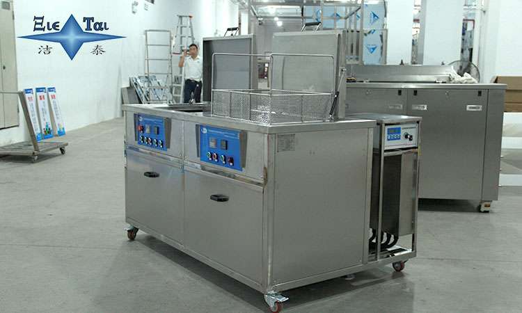 超聲波清洗機的作用解析：現(xiàn)代工業(yè)與日常應(yīng)用中的多重價值