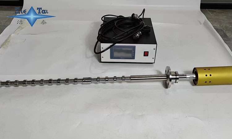 超聲波震動(dòng)棒在環(huán)保清洗中的關(guān)鍵作用